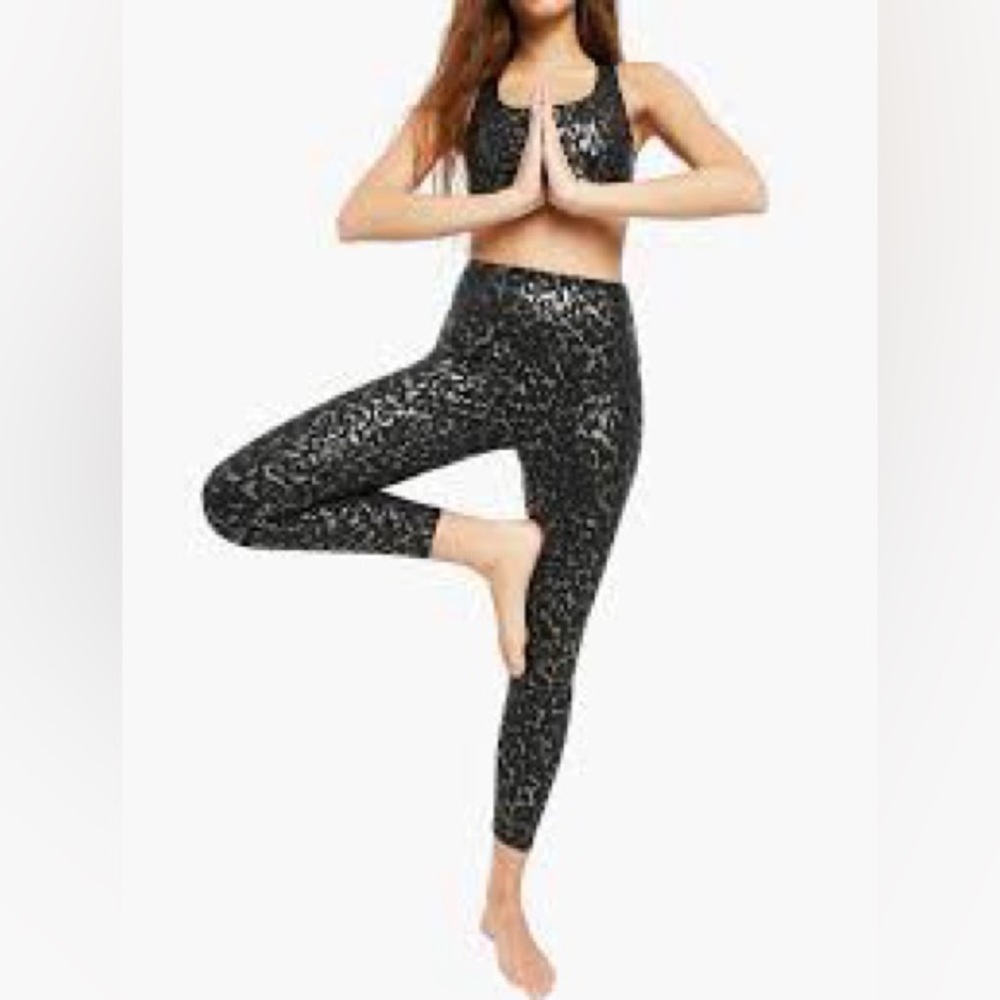 Onzie SET Legging + Bra in Black Metallic Leopard